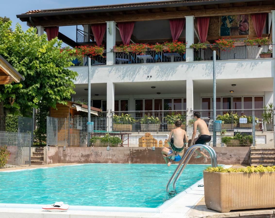 Borgo Blu Poggio Lazise Exterior foto